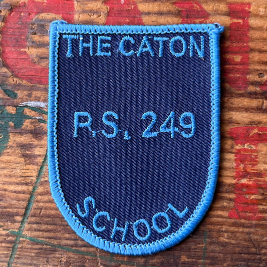 【USA vintage】ワッペン The Caton P.S. 249 School