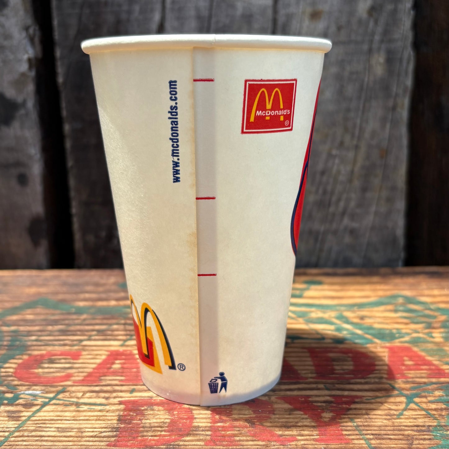 【2001 USA】McDonald paper cup 1