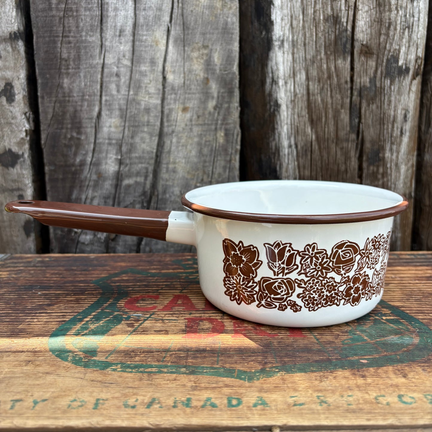【1970s USA Vintage】 Enamel Brown Flower Pattern Sauce Pan