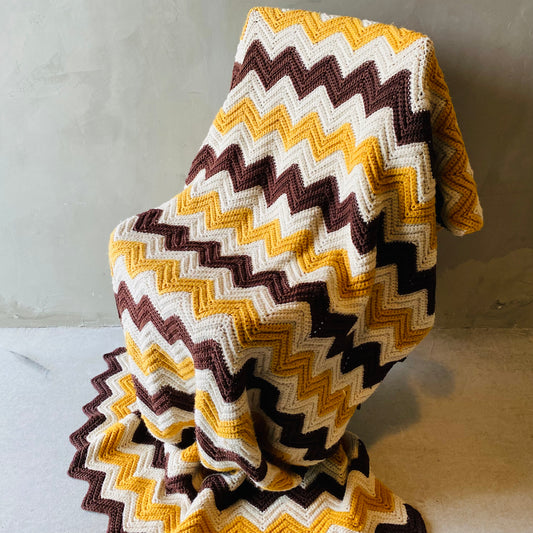 【1970s USA vintage】グラニーブランケット クロシェ ギザギザ