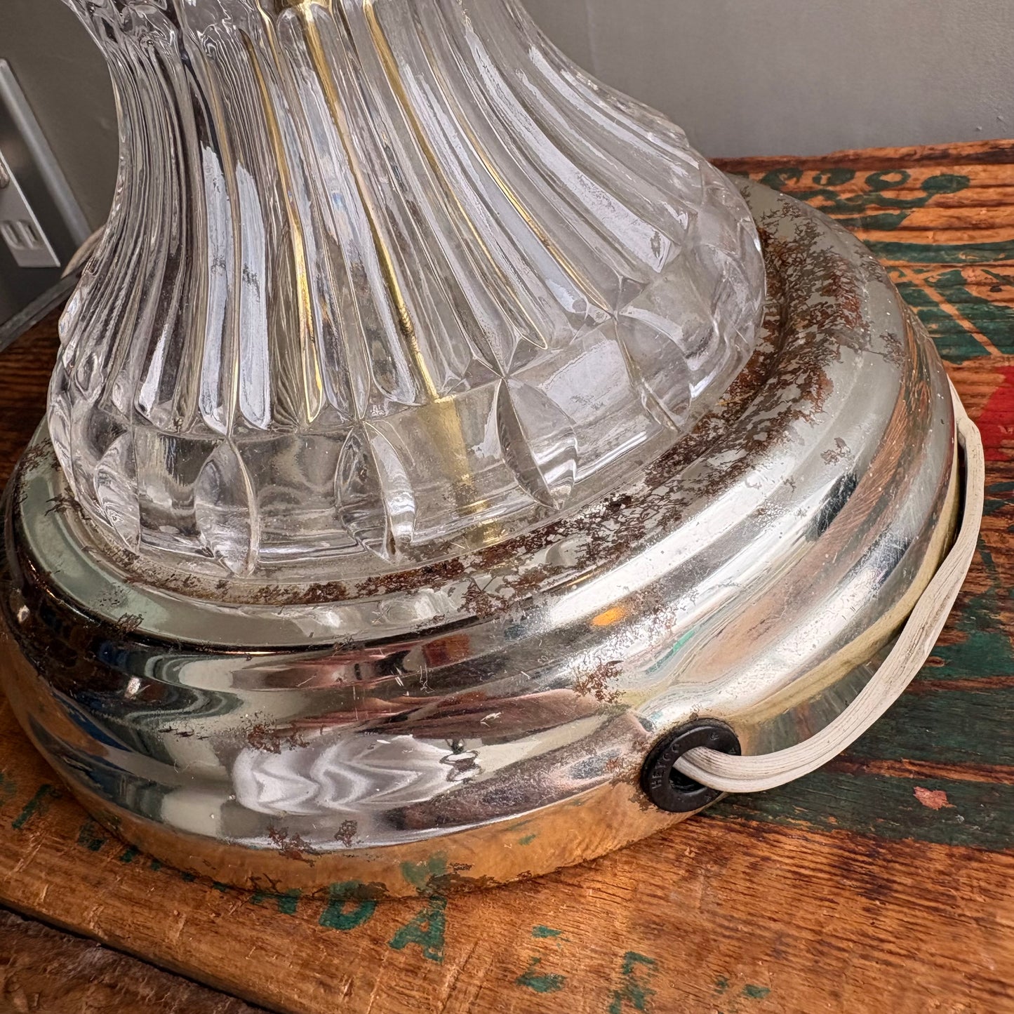 【USA vintage】cut glass table ramp