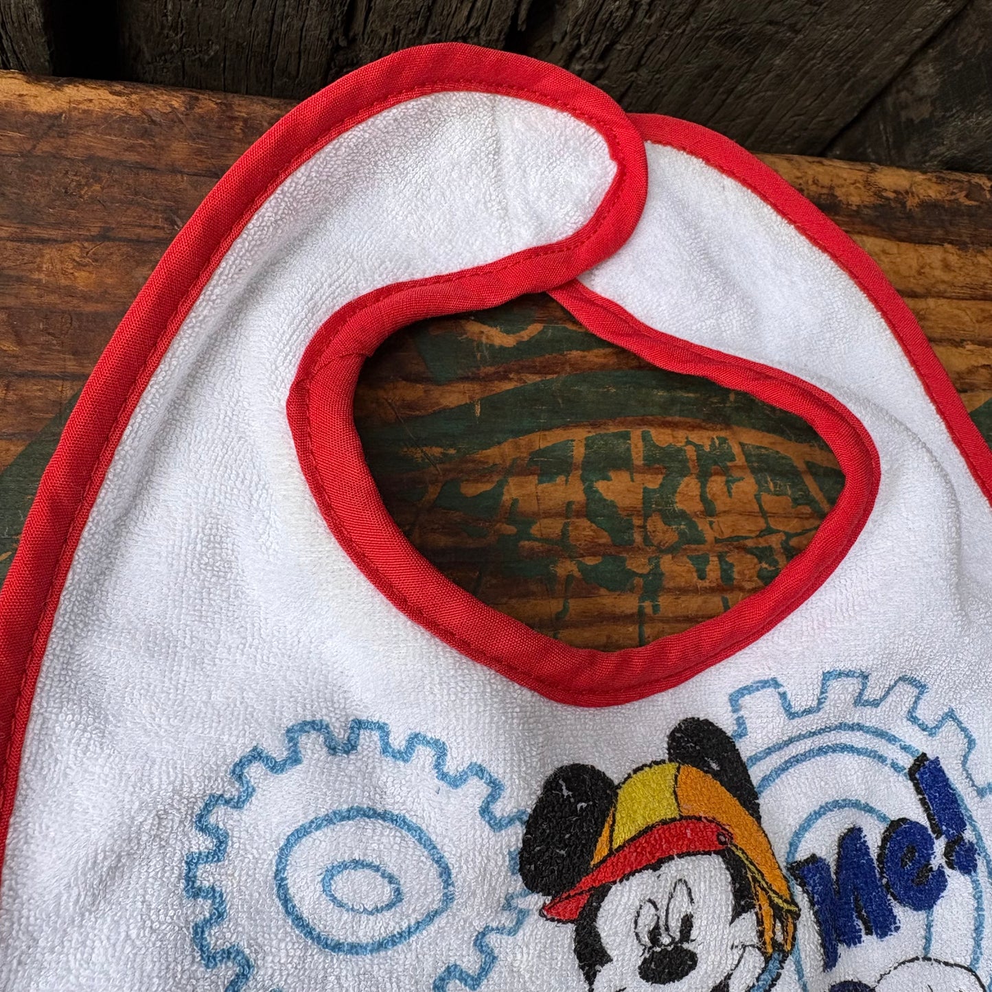 Disney baby Mickey Mouse bib sty