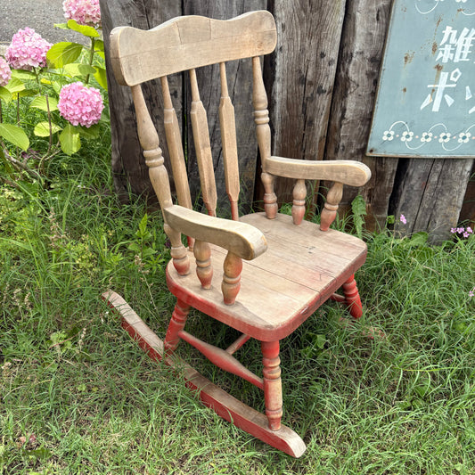 【USA vintage】Child’s Wooden Rocking Chair