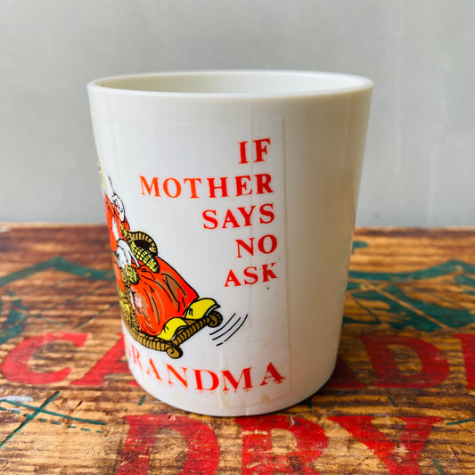 【vintage】plastics mug GRANDMA