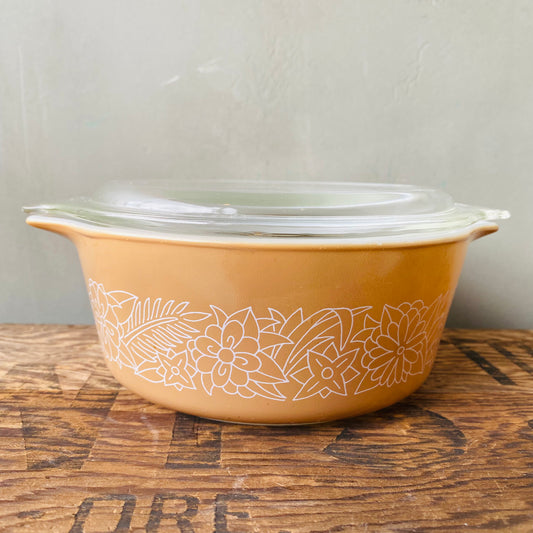 【1970s USA vintage】PYREX キャセロール ウッドランド M