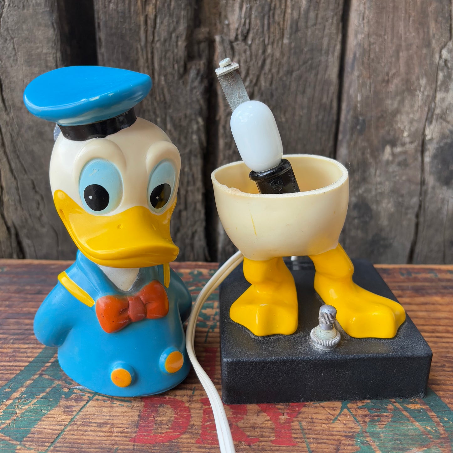 【1970s vintage】Walt Disney Donald DuckNight Light Bobblehead