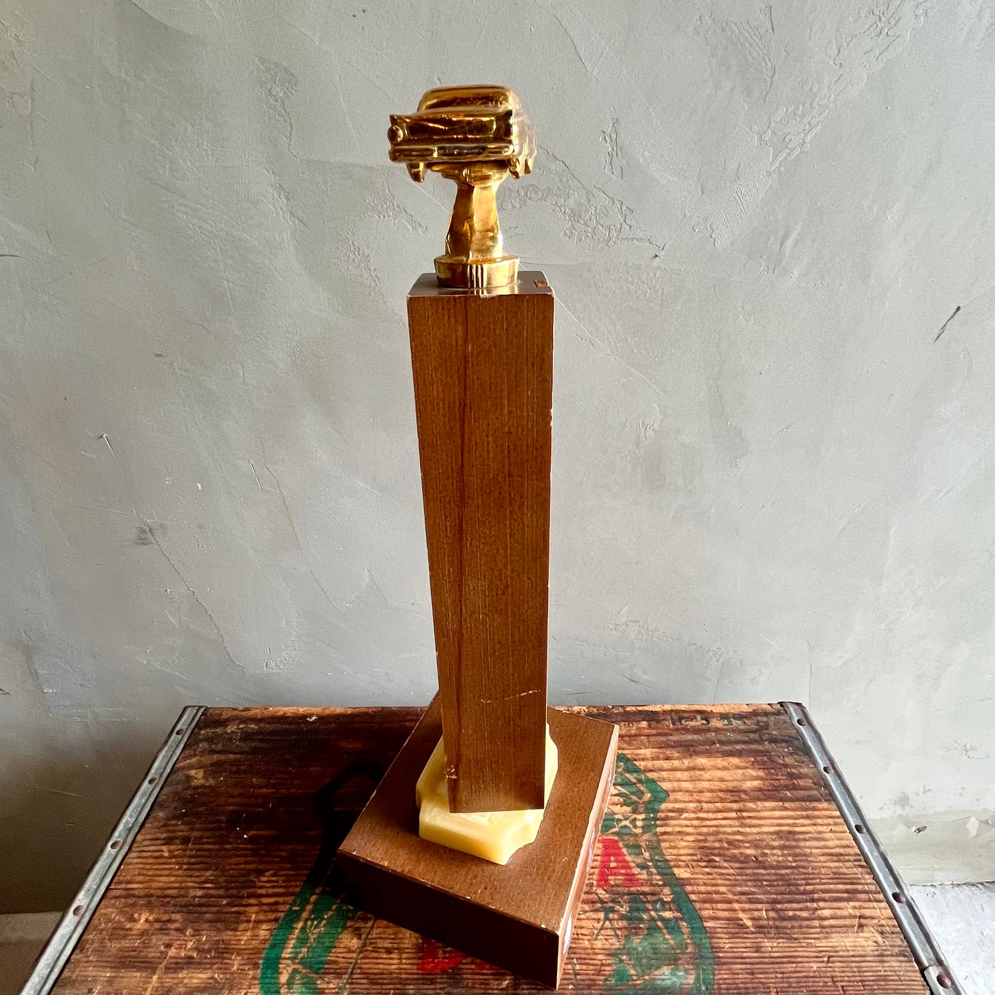 【USA vintage】American Classic Car Trophy