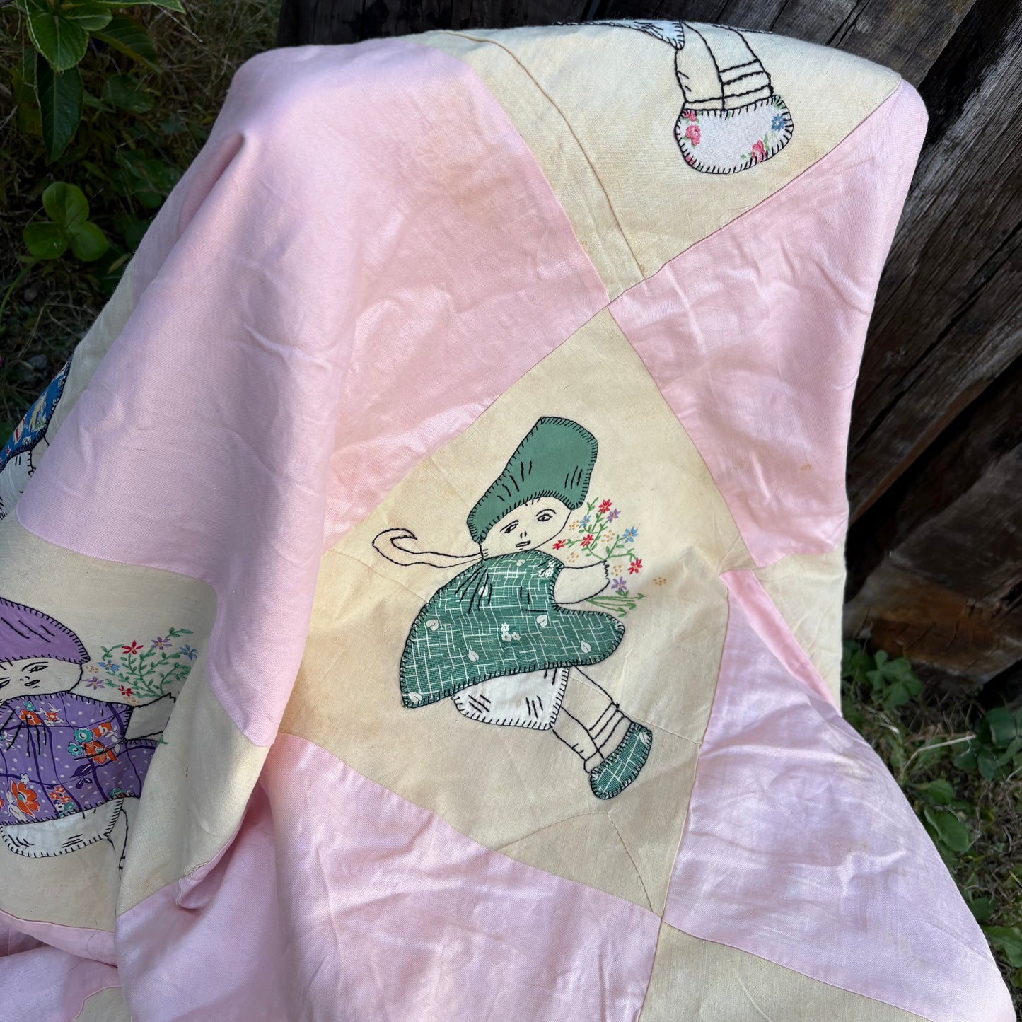 【USA vintage】feed sack antique fabric girl