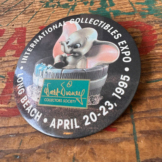 【1995 USA】Disney Dumbo PINBACK BUTTON