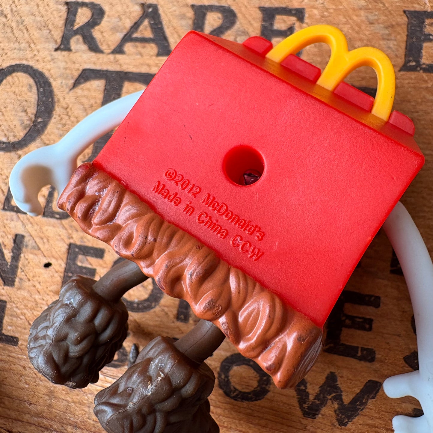【2012】 McDonald’s Happy MealHappy Meal Box Figure