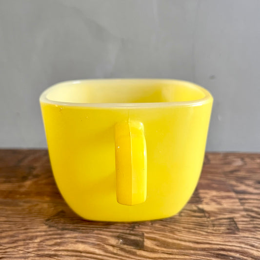 【USA vintage】Glasbake マグカップ YELLOW