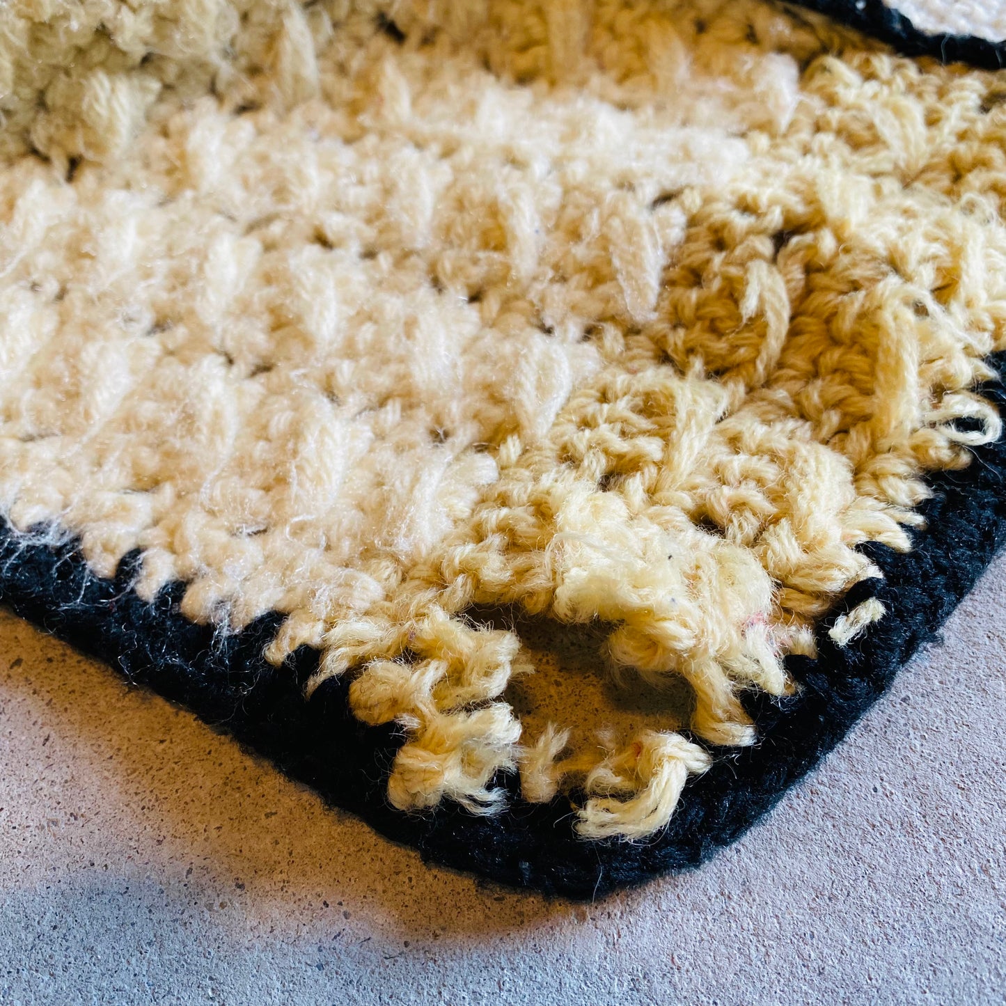 【1970s USA vintage】グラニーブランケット クロシェ ラグ マルチカラー