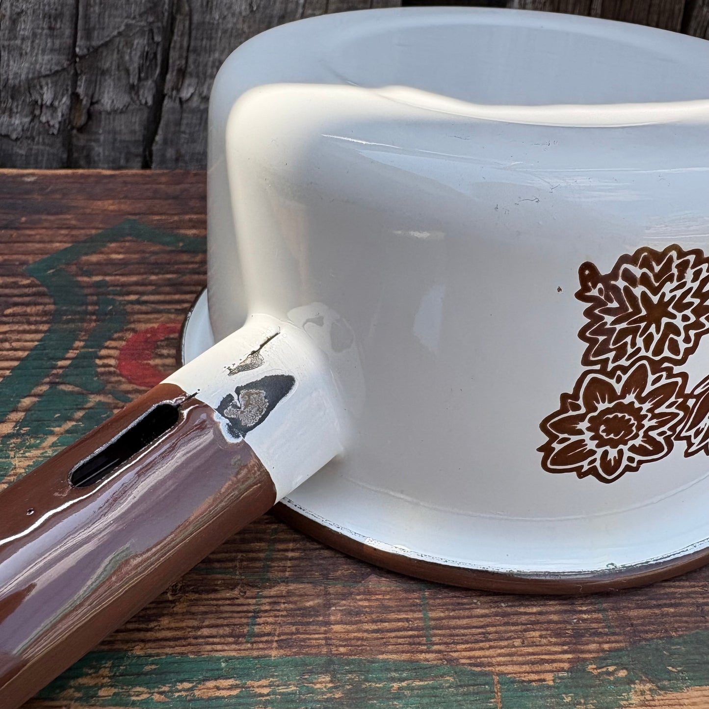 【1970s USA Vintage】 Enamel Brown Flower Pattern Sauce Pan