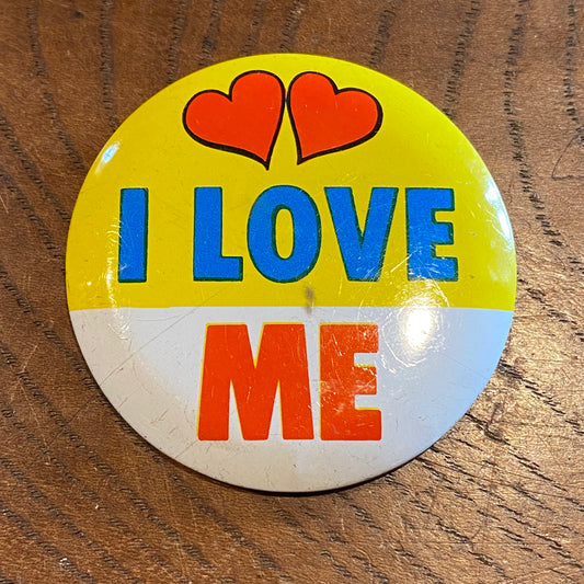 【USA vintage】缶バッジ I LOVE ME