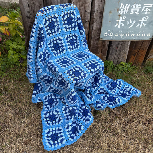 【USA vintage】granny square blanket Blue