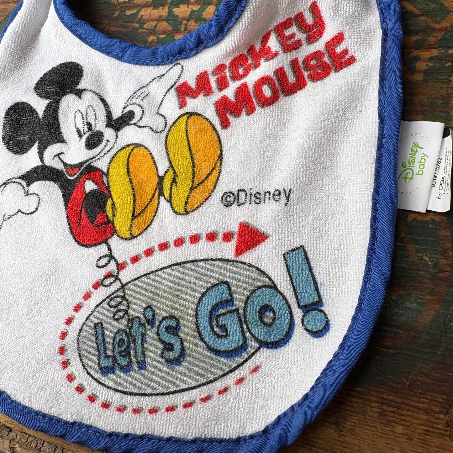 Disney baby Mickey Mouse bib sty