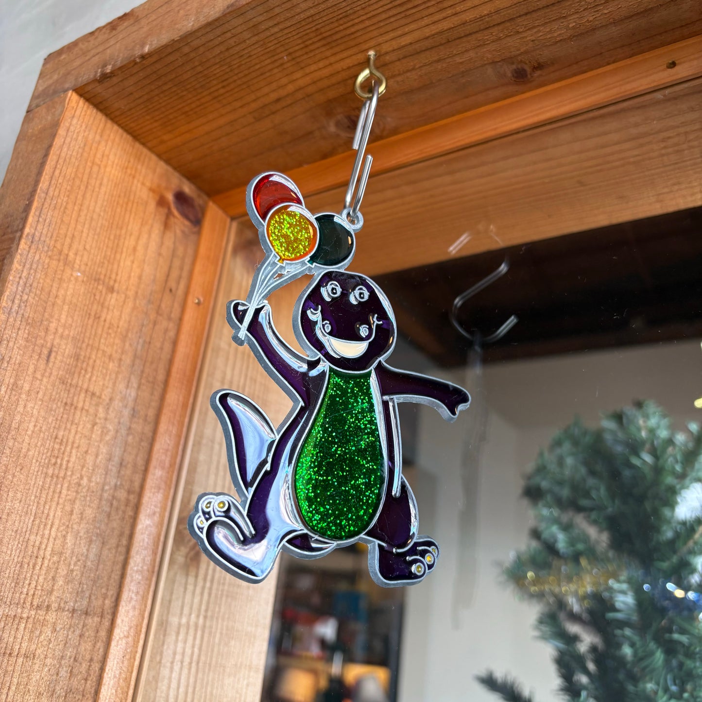 【USA vintage】stained glass ornament Barney