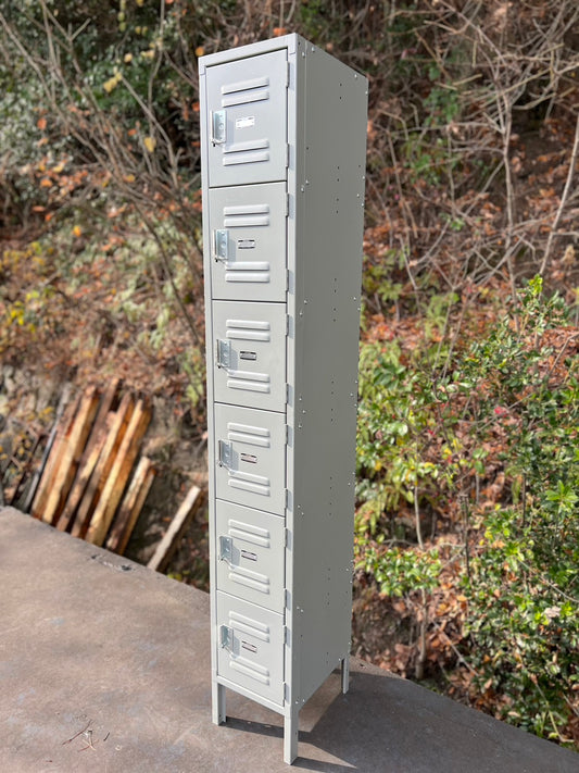 【Made in USA 】Global Industrial Steel Locker Single