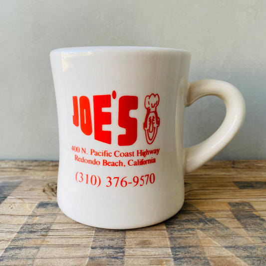 EAT AT JOE'S マグカップ レッド