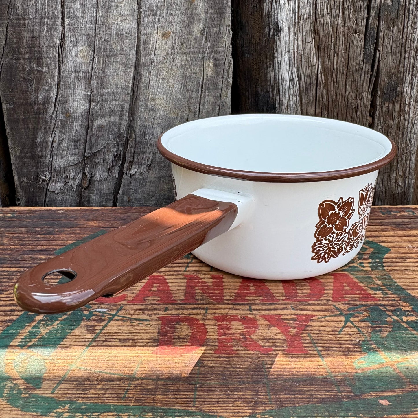 【1970s USA Vintage】 Enamel Brown Flower Pattern Sauce Pan