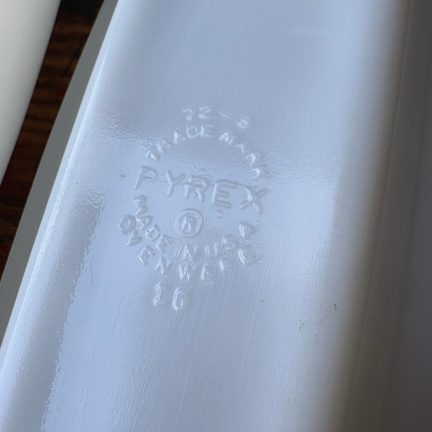 【1970s USA vintage】OLD PYREX SpringBlossom butter dish