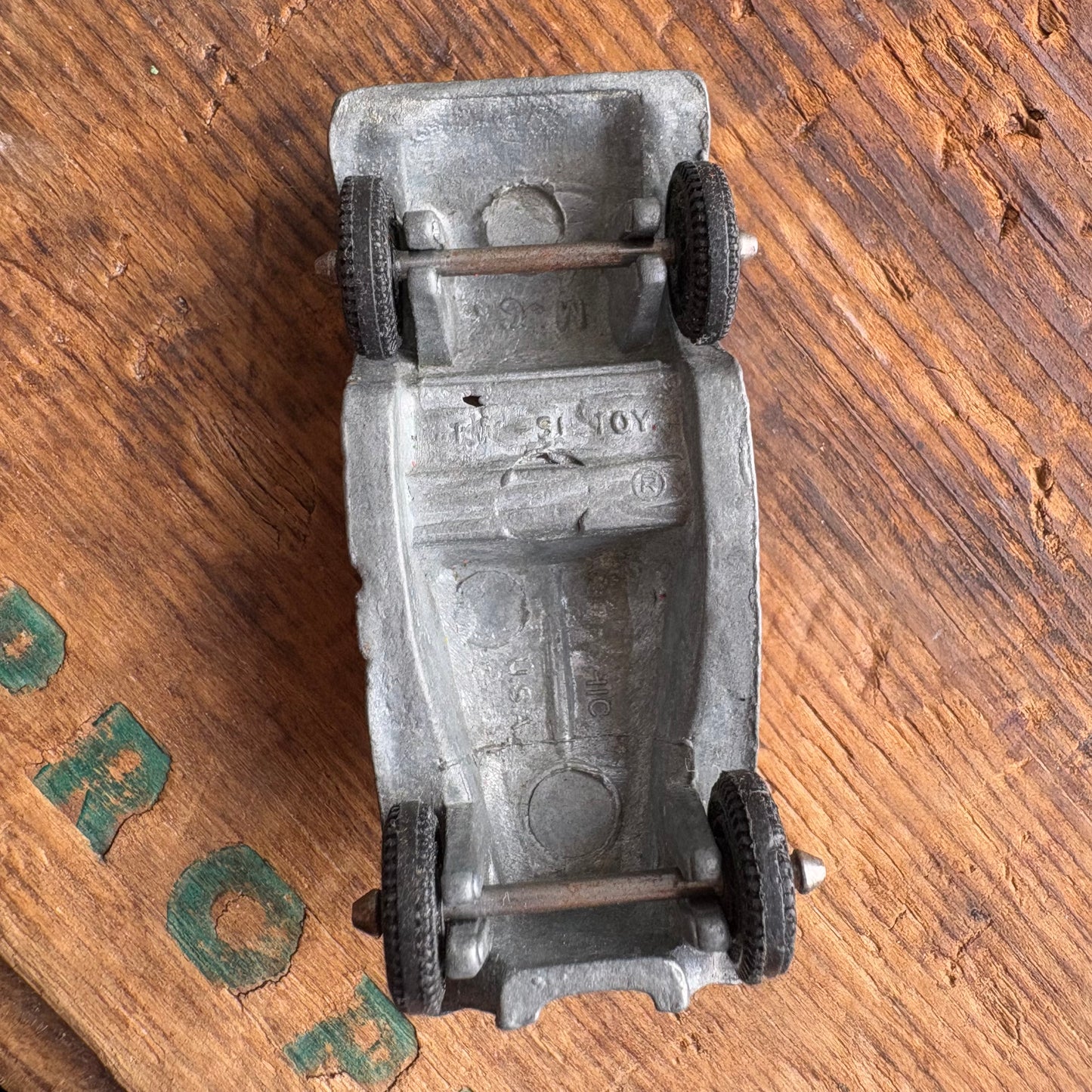 【1960s-1970s USA vintage】TOOTSIE TOY mini car MG