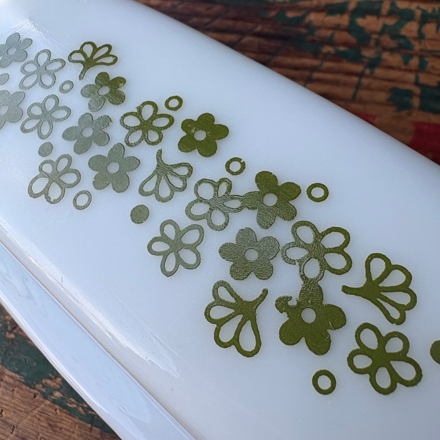 【1970s USA vintage】OLD PYREX SpringBlossom butter dish