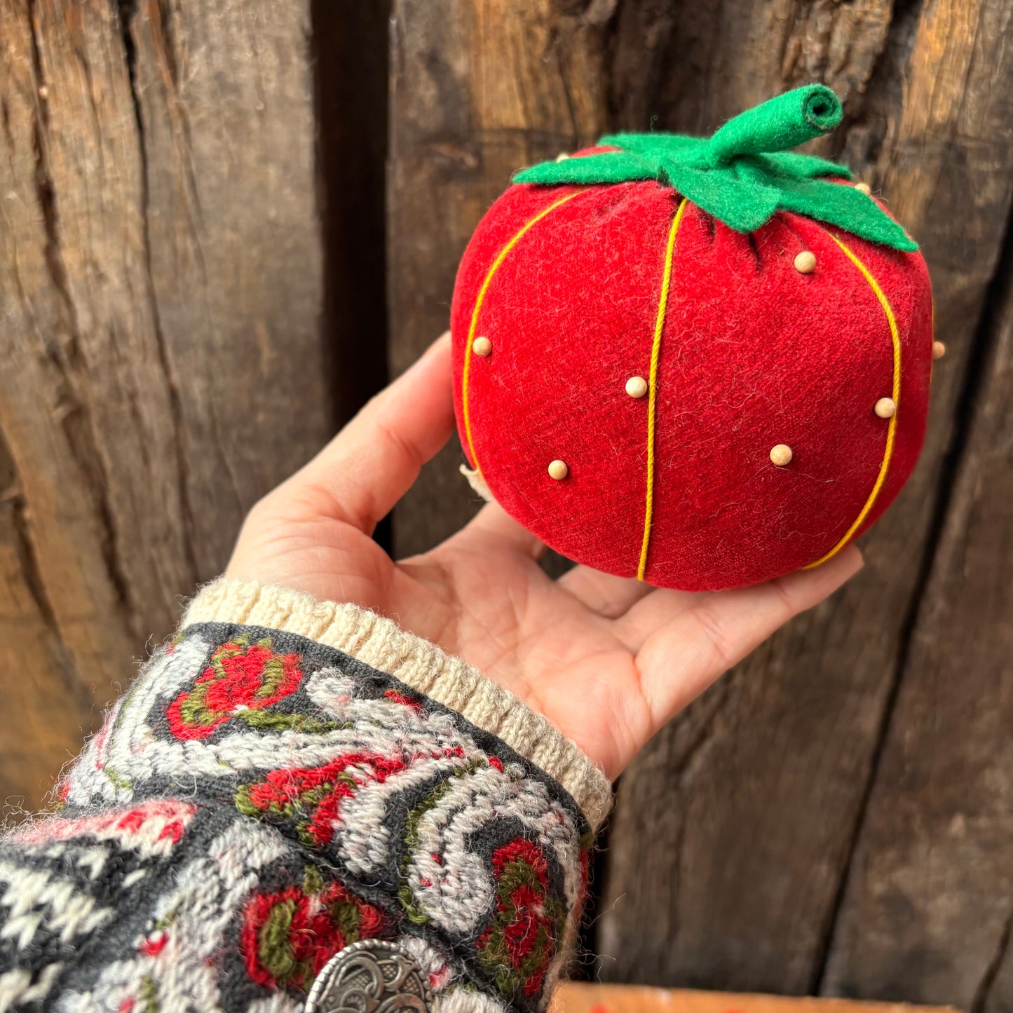 【1970s JAPAN Vintage】 Tomato Pincushion