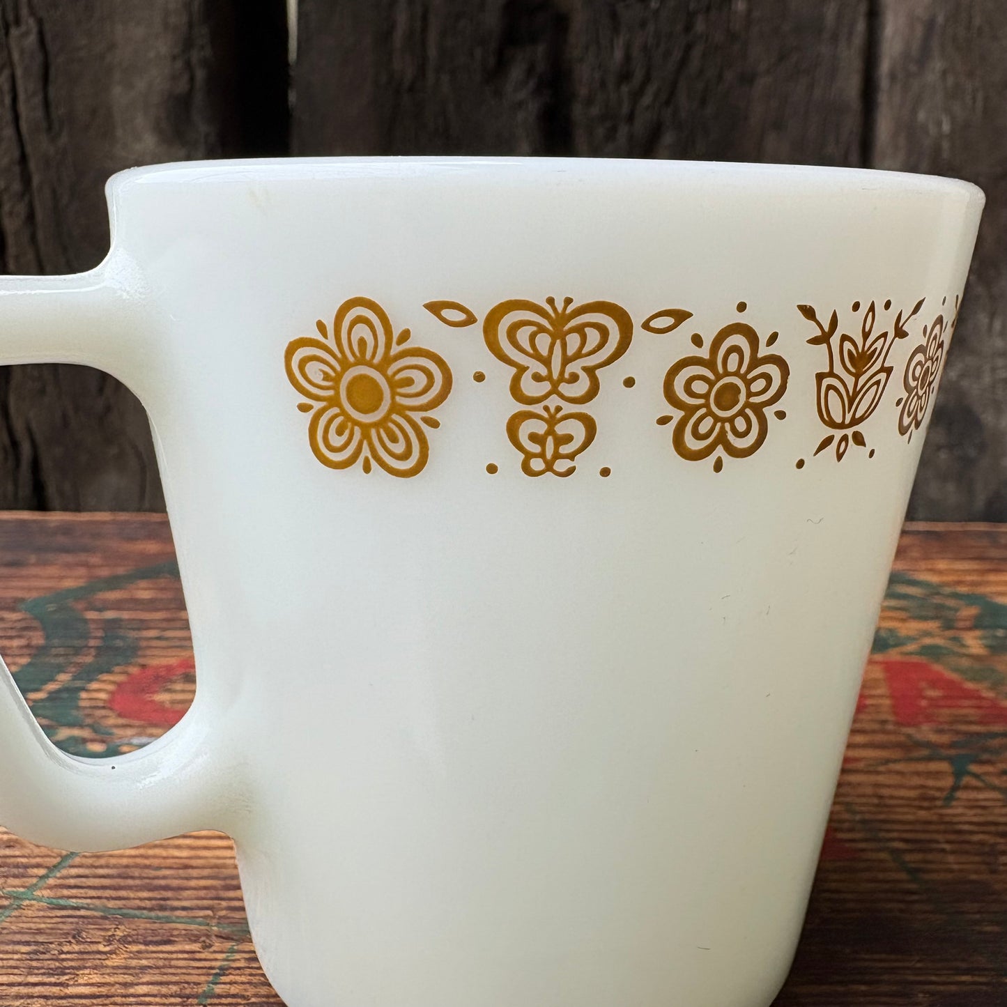 【1960s-1970s USA vintage】PYREX mugcup BUTTERFLY GOLD
