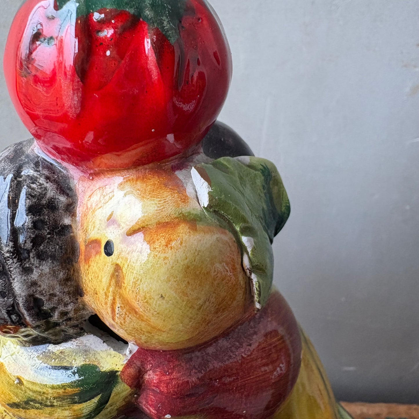 【Italy vintage】majolica fruits bowl
