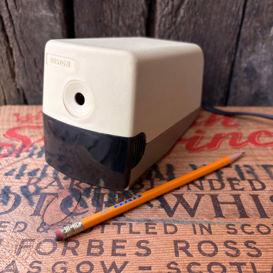 【1960s USA vintage】BOSTON Model 19 Electric Pencil Sharpener