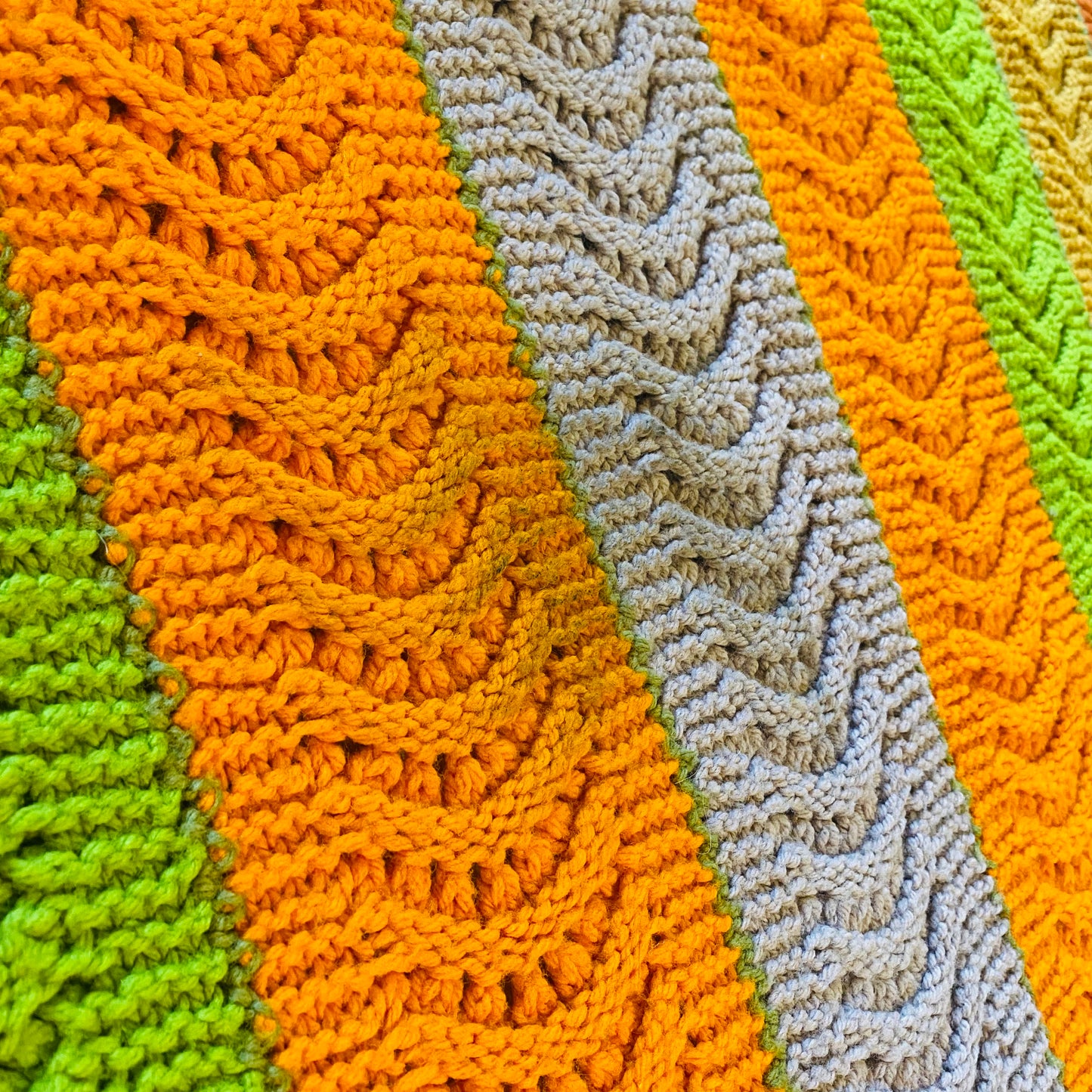 【1970s USA vintage】グラニーブランケット クロシェ オレンジ