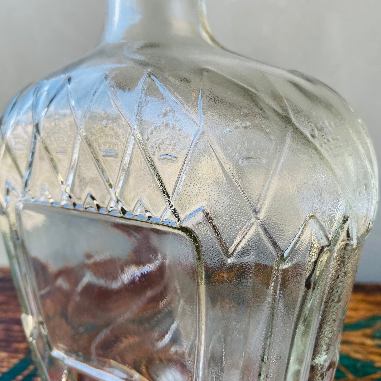【Canada vintage】 Seagram's Crown Royal whiskey bottle
