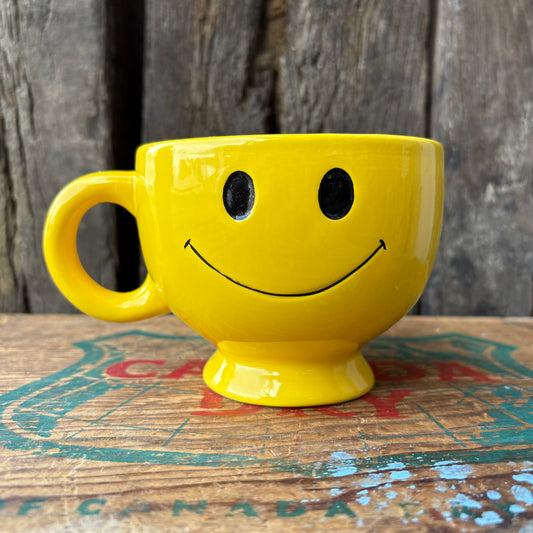 【USA vintage】smiley face mug cup