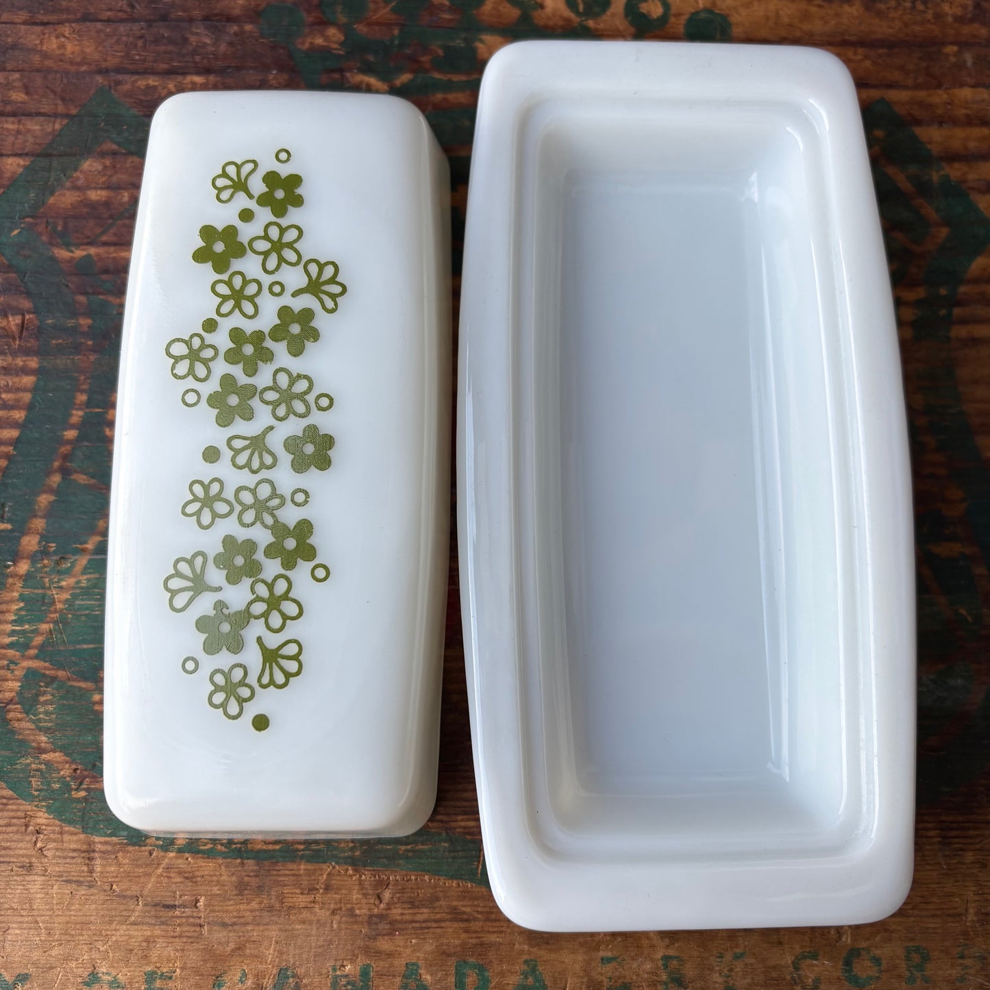 【1970s USA vintage】OLD PYREX SpringBlossom butter dish
