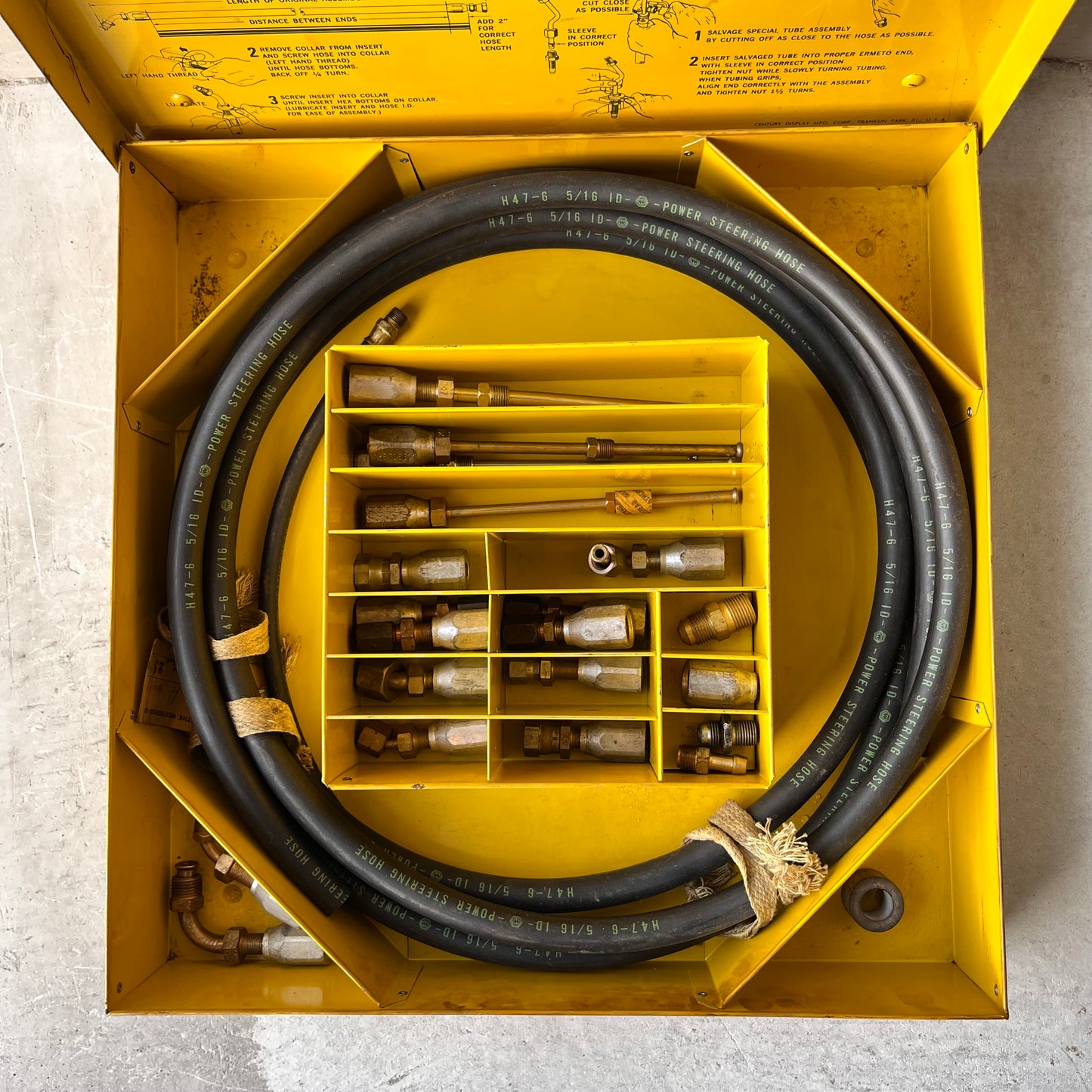 【USA vintage】WEATHERHEAD psc-7 Metal Box
