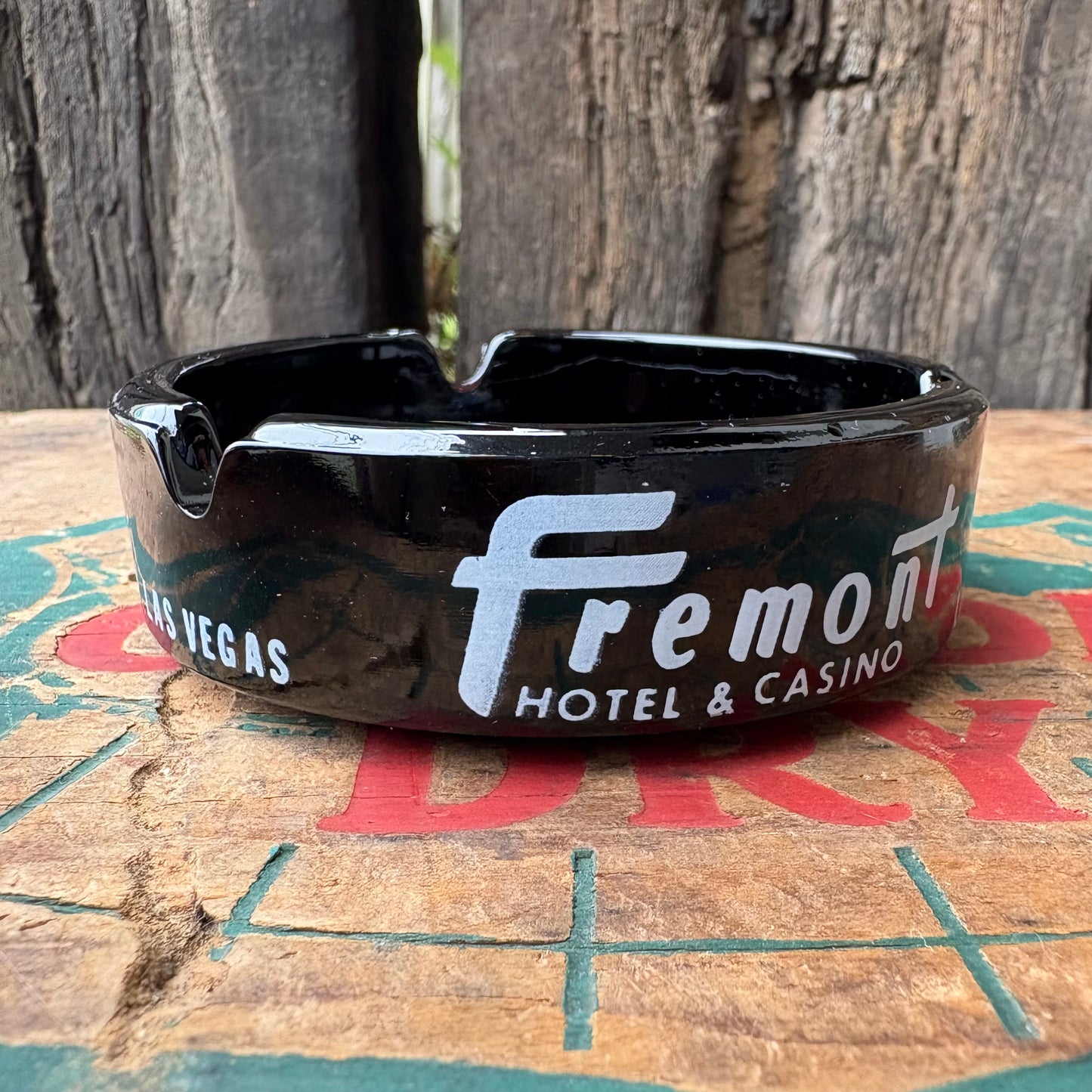 【USA vintage】advertising ashtray HOTEL Fremont