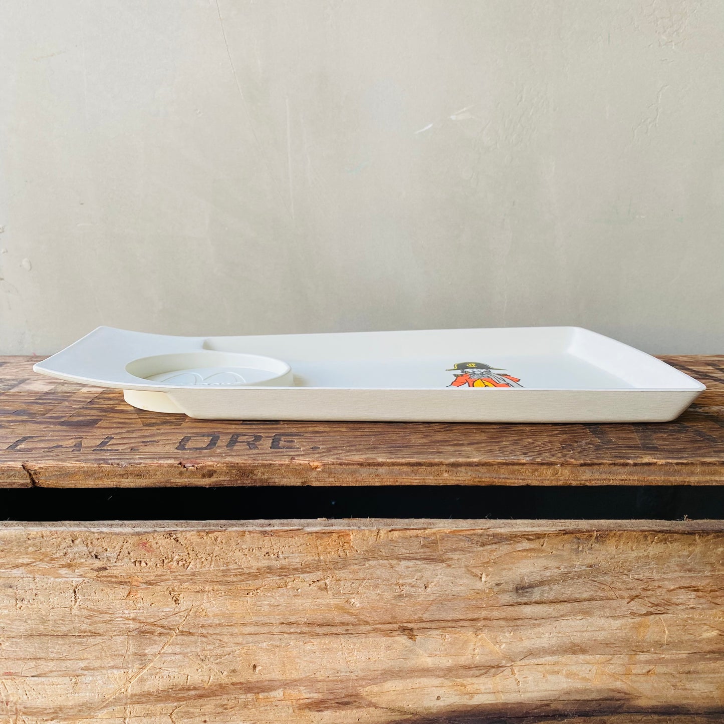 【70s vintage】McDonald Plastic Tray Captain Crook