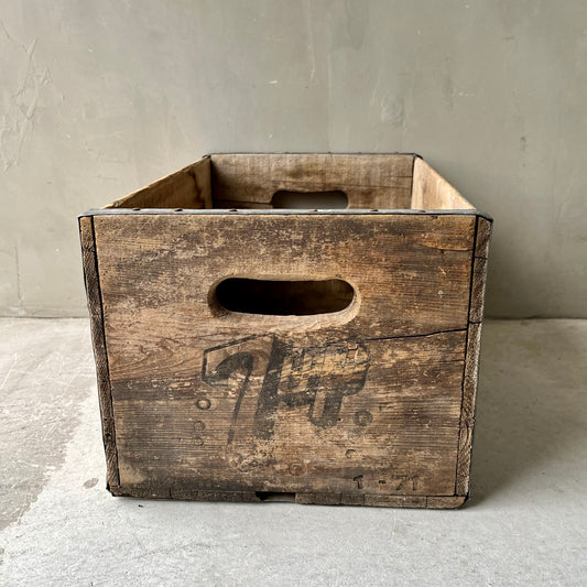 【USA vintage】7UP Wooden Box