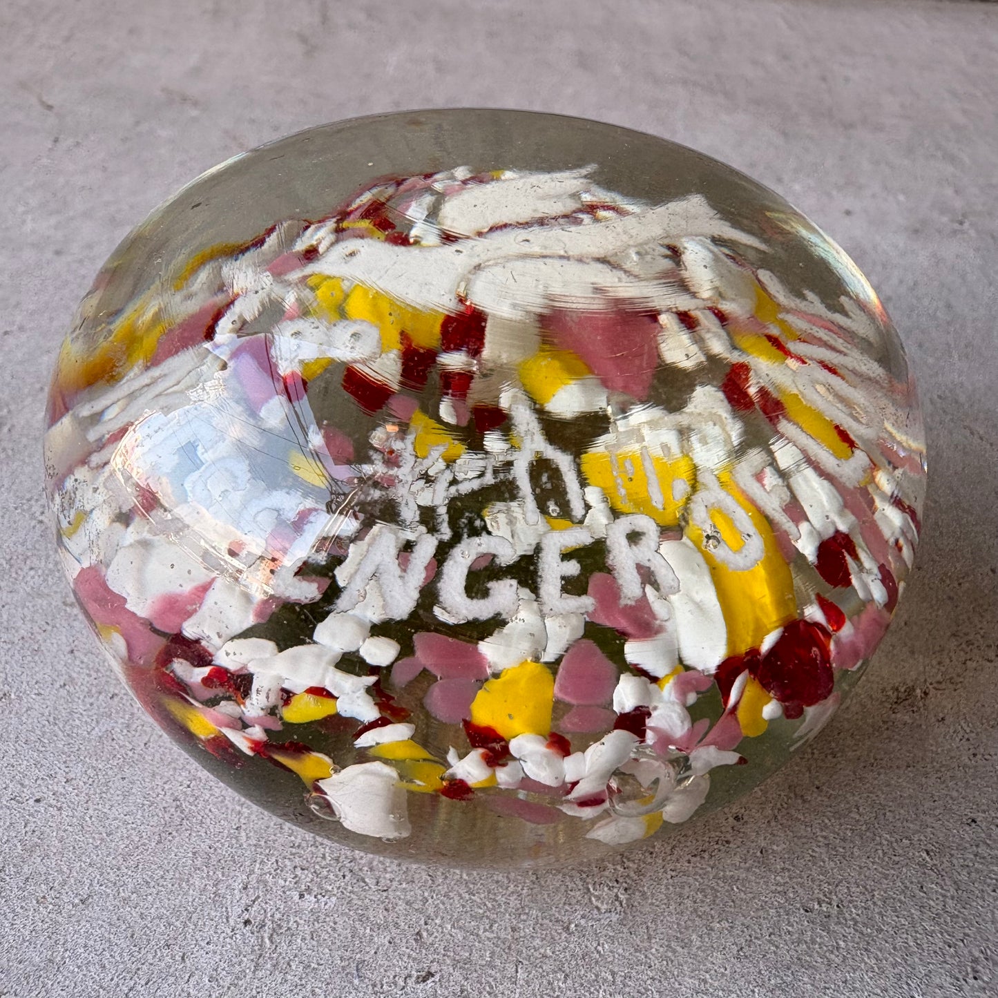 【USA vintage】 Art Glass Paperweight