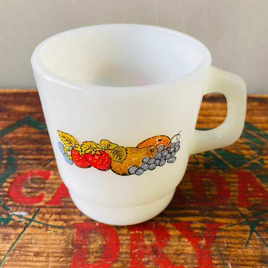 【1960-1976】Fire-King NATURE'S BOUNTY mug