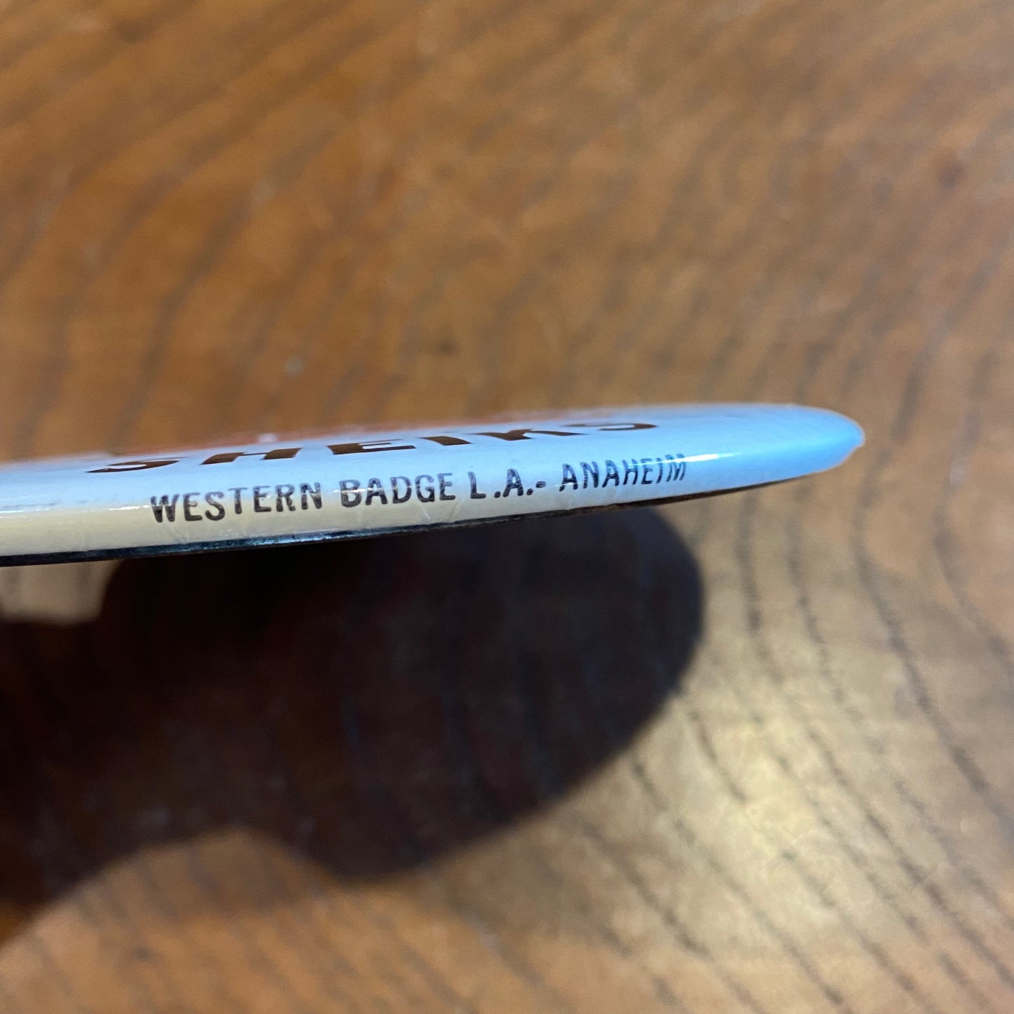 【USA vintage】缶バッジ HOLLYWOOD HIGH SHEIKS