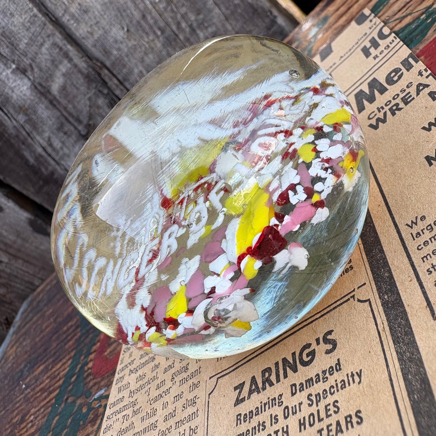 【USA vintage】 Art Glass Paperweight