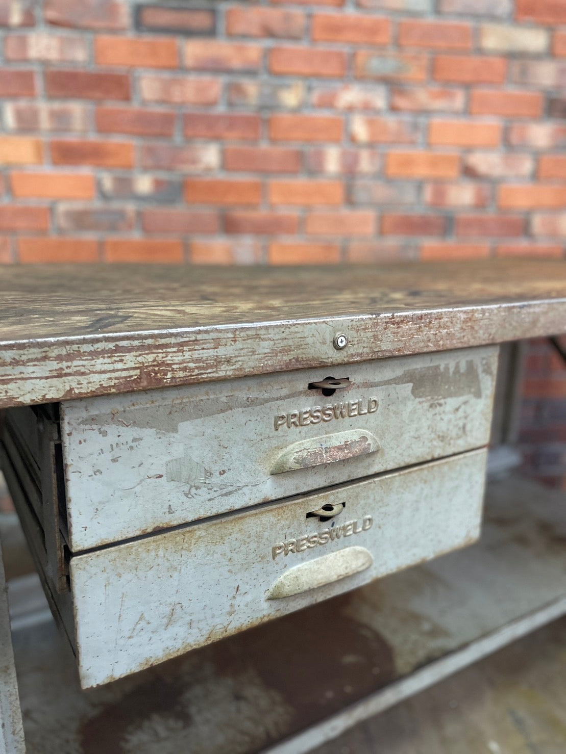 【Made in USA】PRESSWELD industrial 作業台
