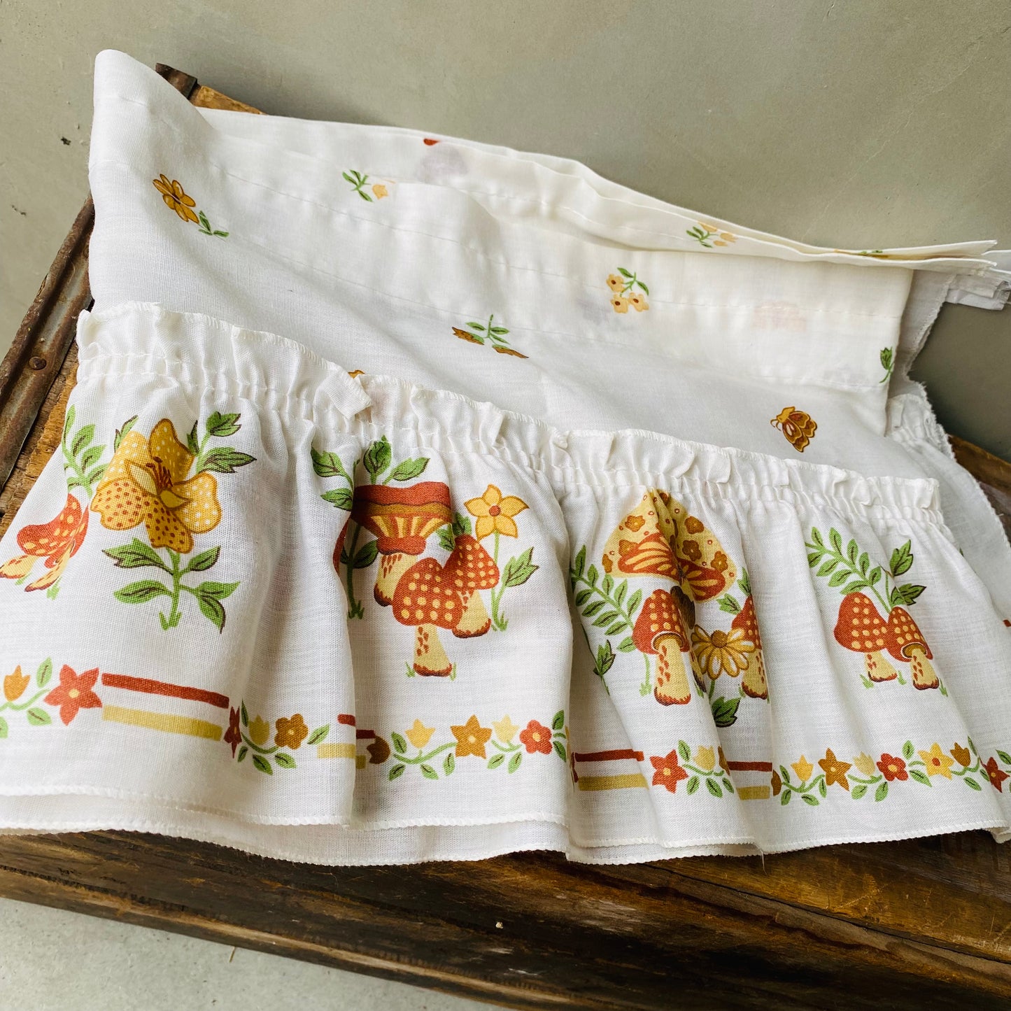 【USA vintage】mushroom cafe curtain 2