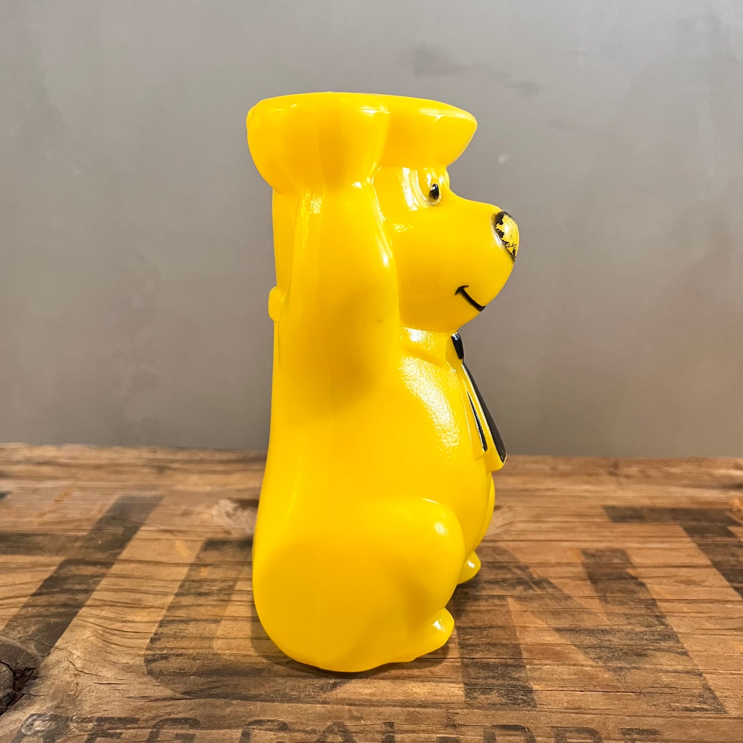 【60s USA vintage】Yogi Bear Bowling Pin (Yellow )