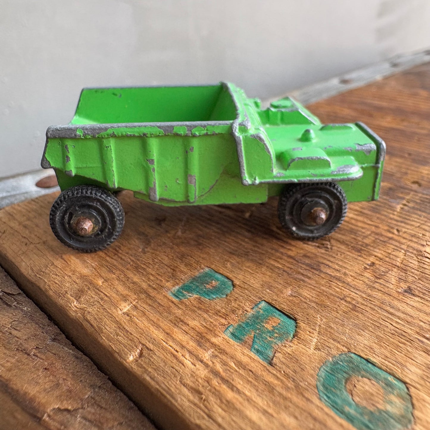 【1960s-1970s USA vintage】TOOTSIE TOY mini car Truck