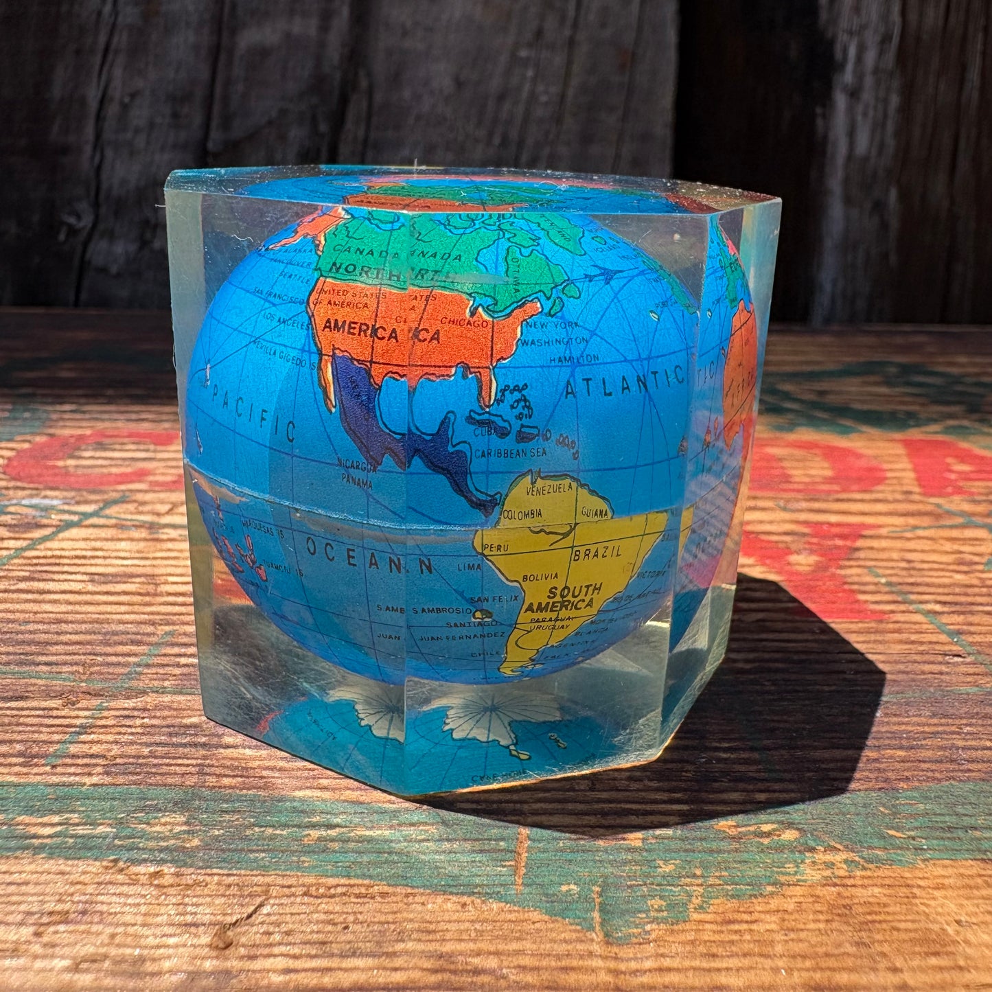 【USA vintage】Acrylic Paperweight earth