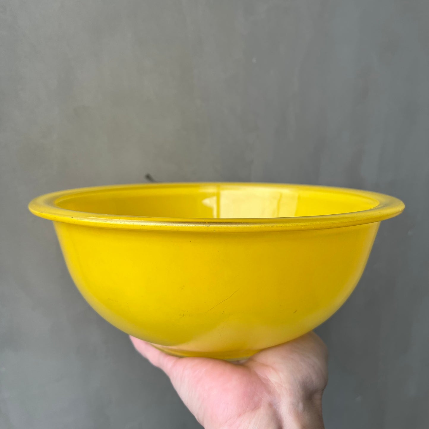 【USA vintage】PYREX Mixing Bowl yellow