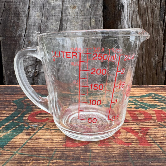 【1960s-1970s USA vintage】Fire-King measuring cup